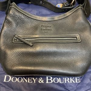 Dooney &Bourke purse